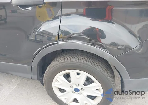 2013 Ford Escape S z USA, uszkodzony, nr VIN 1FMCU0F74DUB01302